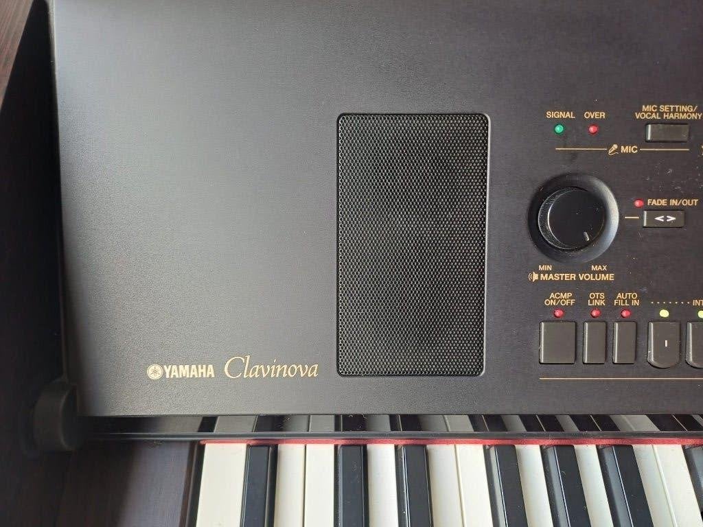 Yamaha Clavinova CVP-303. incl. Bezorging, Bruin, ., Digitaal, Ophalen of Verzenden