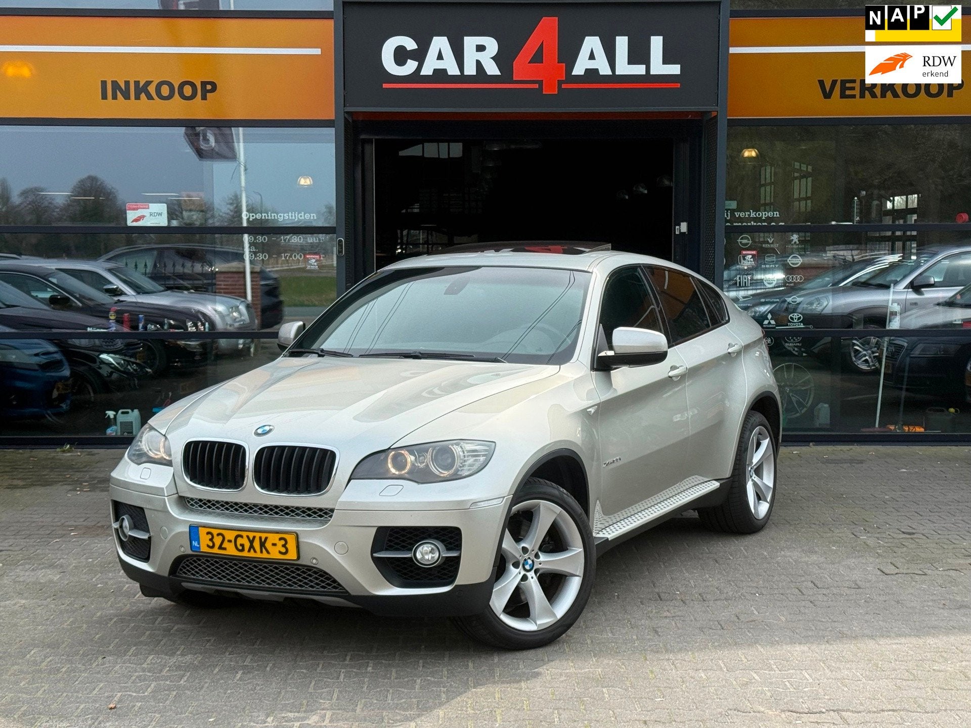 BMW X6 XDrive35i High Executive PANO/MEMORY/CAMERA/BOMVOL OP, Auto's, Gebruikt, Zwart, Bedrijf, Vierwielaandrijving