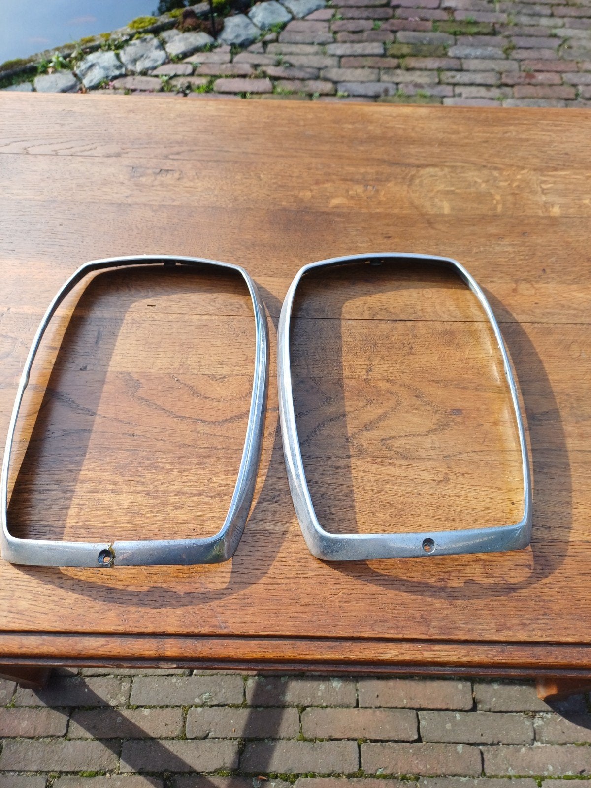 Koplampringen Mercedes W114/W115 (set van 2), Ophalen of Verzenden, Gebruikt, Mercedes-Benz