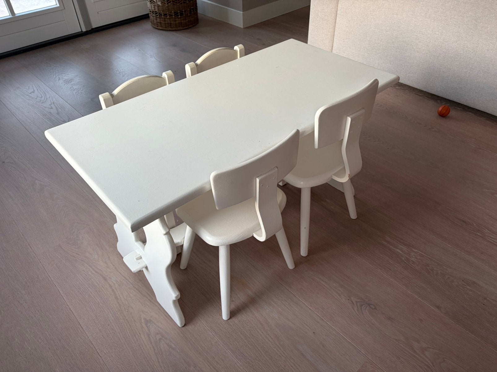 Speeltafel / bureau voor kleine kinderen, Ophalen, Gebruikt, Tafel(s) en Stoel(en)