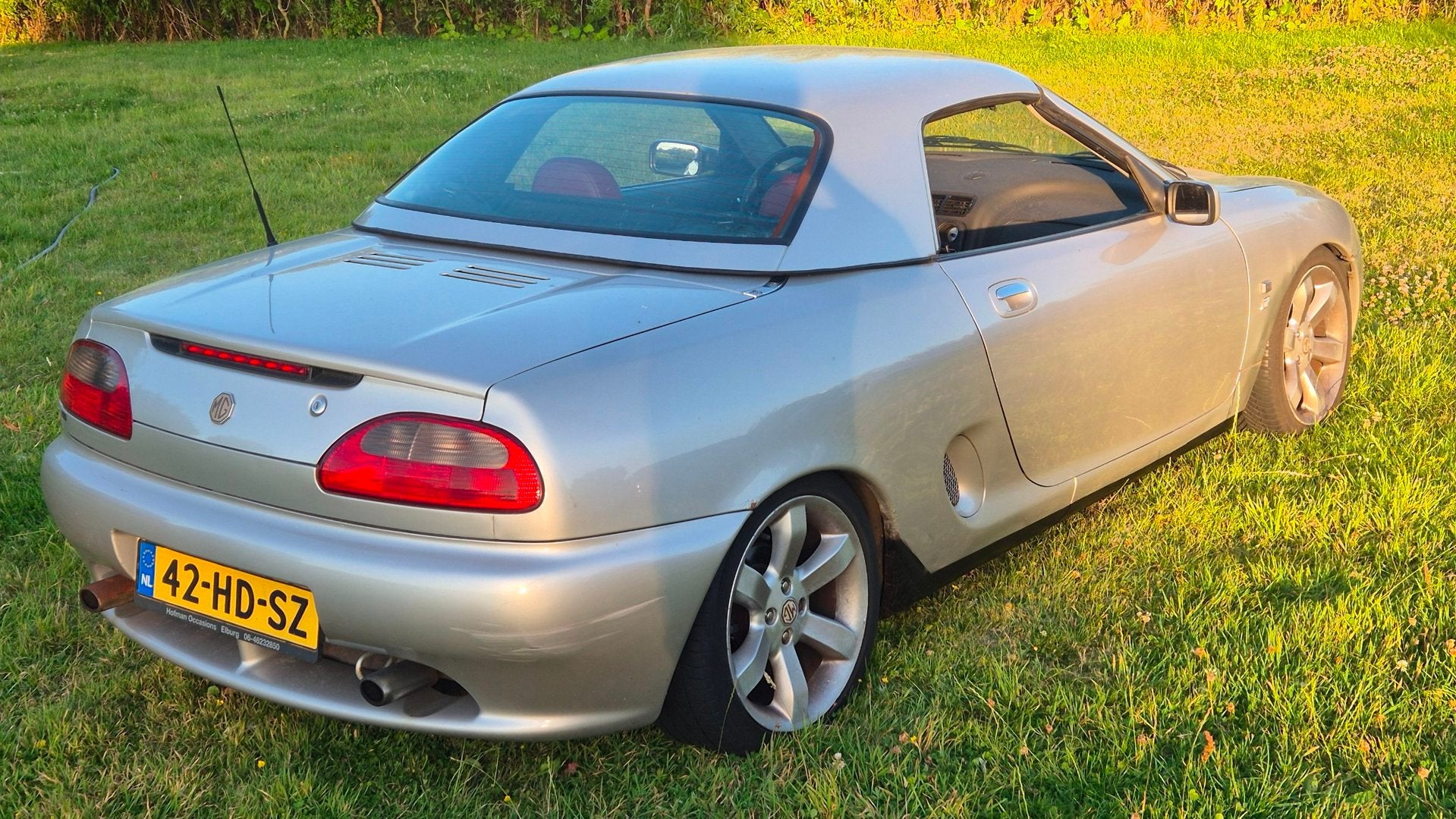 MG F 1.8i MET SOFT EN HARDTOP MET WERK, 13 km/l, Achterwielaandrijving, 4 cilinders, Cabriolet