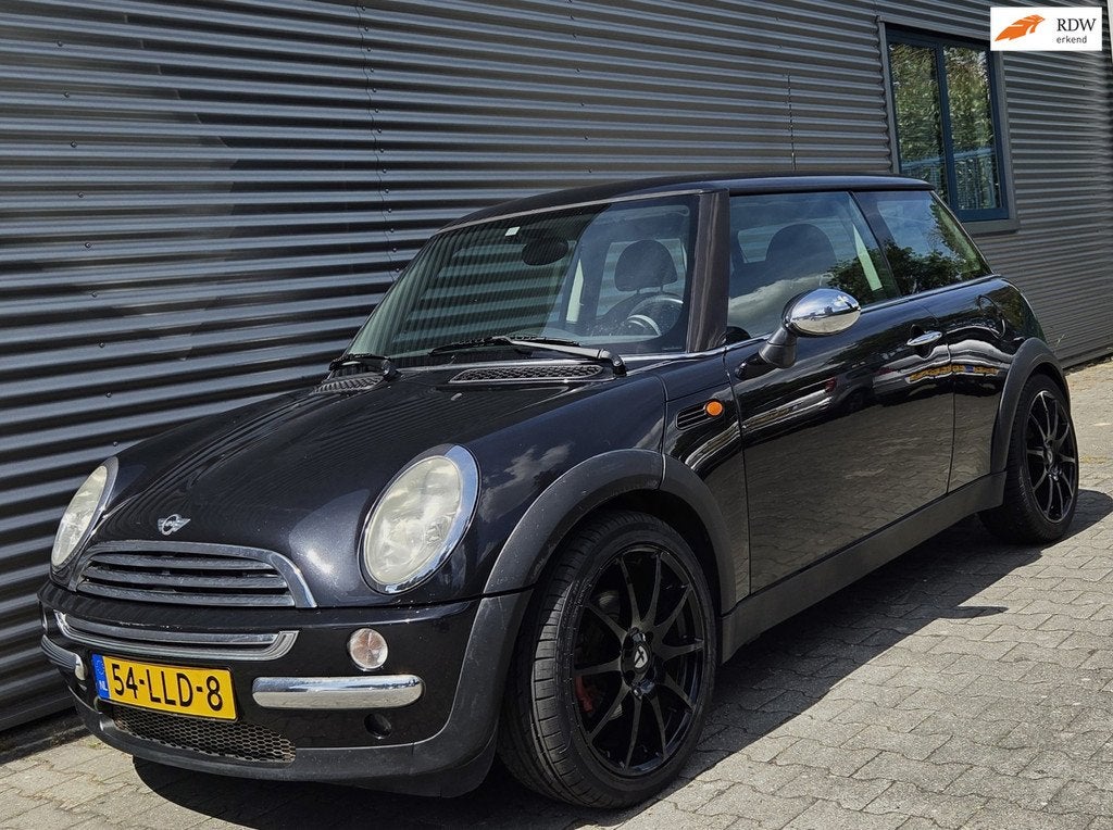 Mini R50 1.6 Cooper Pepper 03-2002 Zwart Metallic 17INCH LMV, Auto's, Mini, Voorwielaandrijving, 1025 kg, 15 km/l, Gebruikt