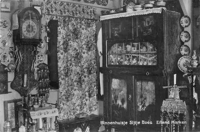 301-145-019 Marken Binnenhuisje Slijtje Boes, Verzamelen, Verzenden, Voor 1920, Noord-Holland