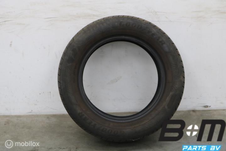 1 x 1856515 88H Goodyear EfficientGrip met 5.5mm 185 65 15, Gebruikt, Band(en)