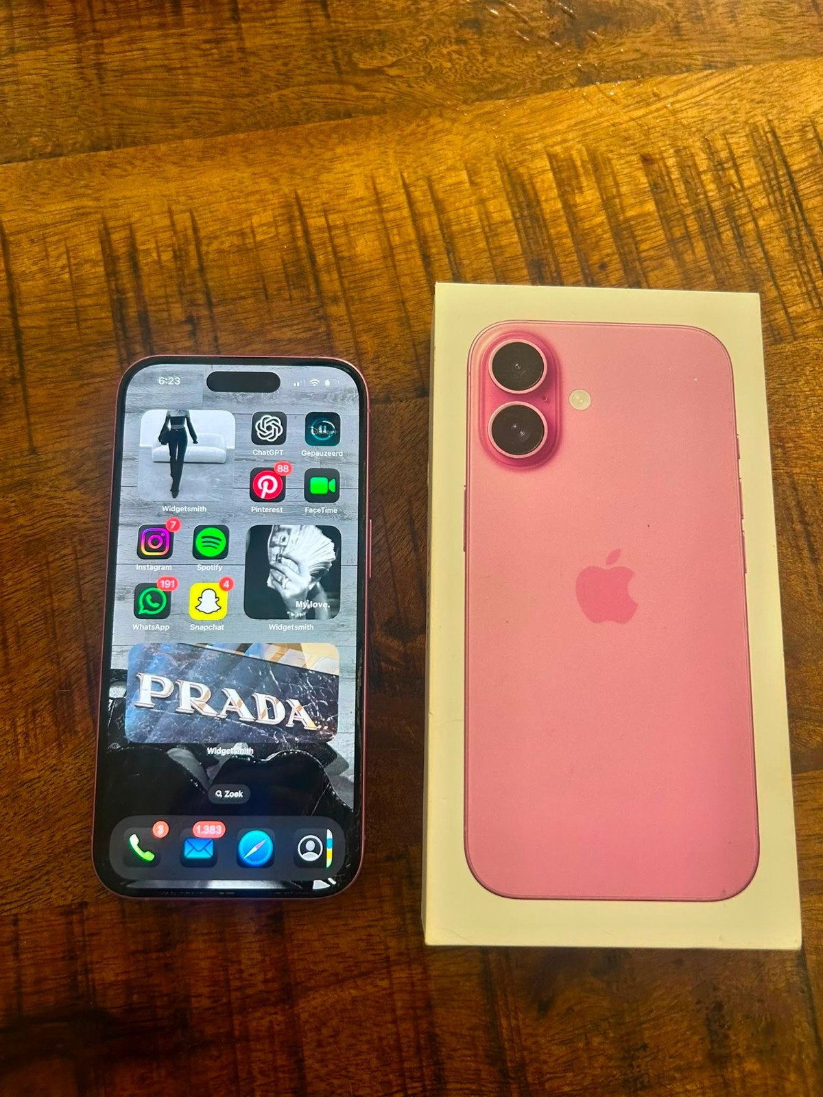 Roze iPhone 16  - Zo goed als nieuw, 128 GB, IPhone 16, Ophalen of Verzenden, Zo goed als nieuw