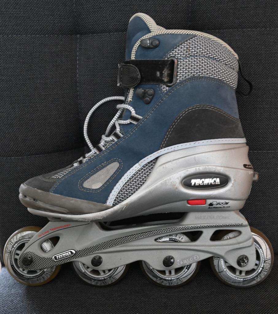 Tecnica skeelers incl. knie- en polsbeschermers  38/38,5, Sport en Fitness, Skeelers, Zo goed als nieuw, Inline skates 4 wielen