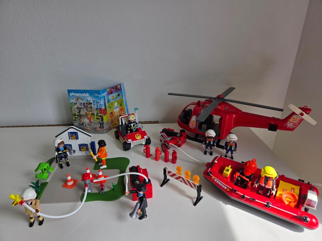 Playmobil reddingsmissie, reddingshelikopter en boot, Ophalen of Verzenden, Gebruikt, Los playmobil