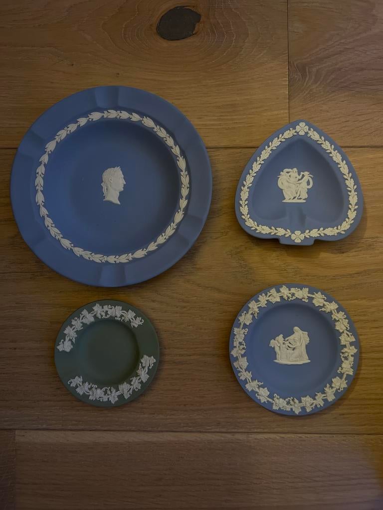 Wedgwood Jasperware Collectie: 4 Blauwe en Groene Schalen, Ophalen