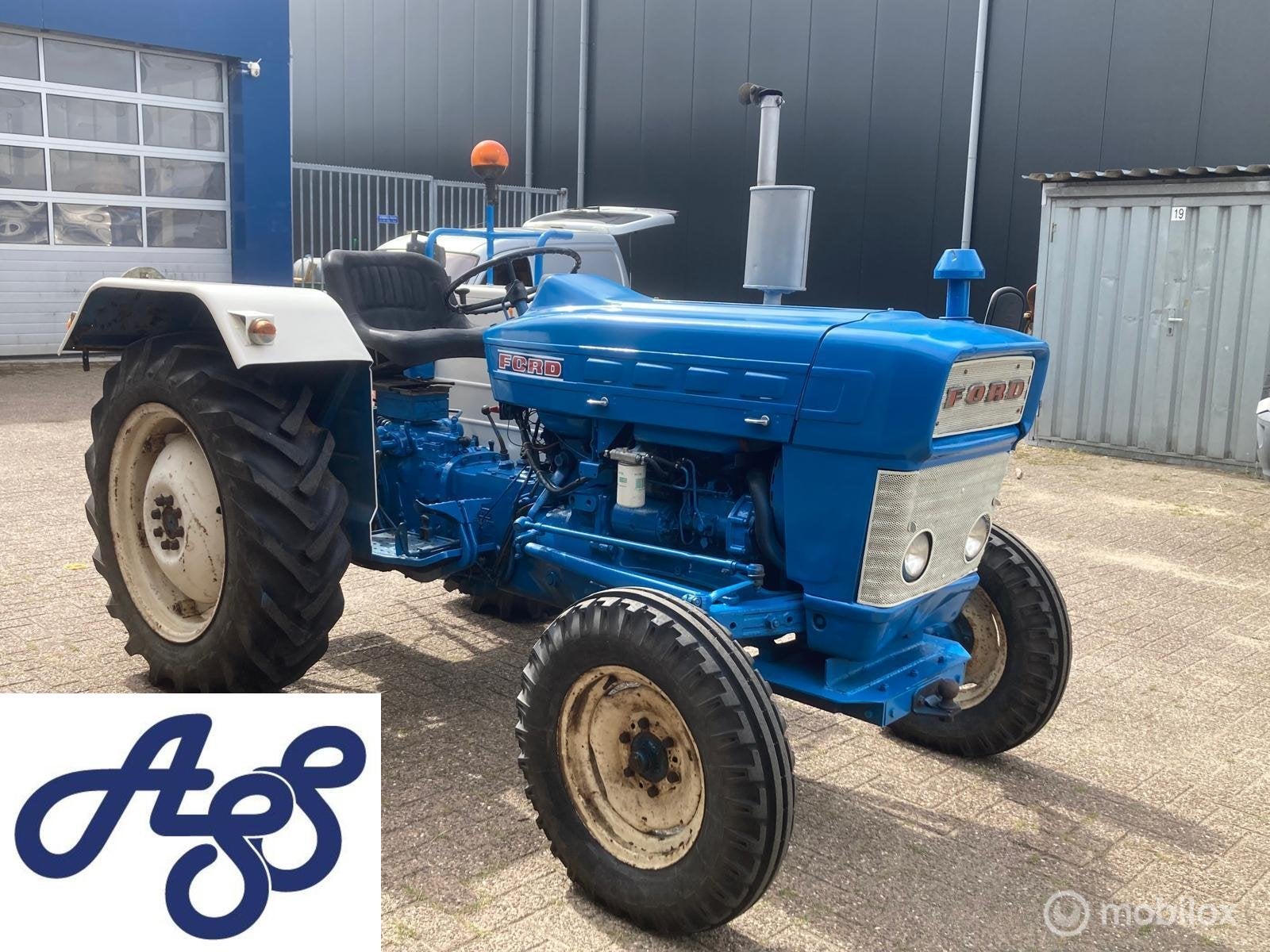 Ford 2000 Prima rijdend en werkend! NL kenteken, Ford, 7500 tot 10000
