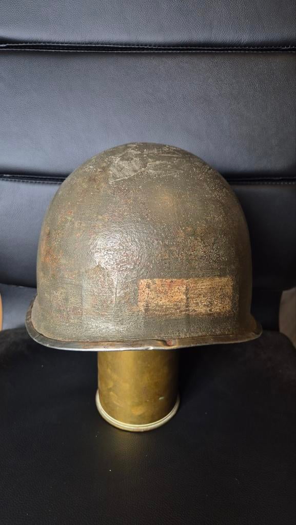US ww2 m1 helmet fixed bale front seam, Verzamelen, Militaria | Tweede Wereldoorlog, Ophalen of Verzenden, Amerika