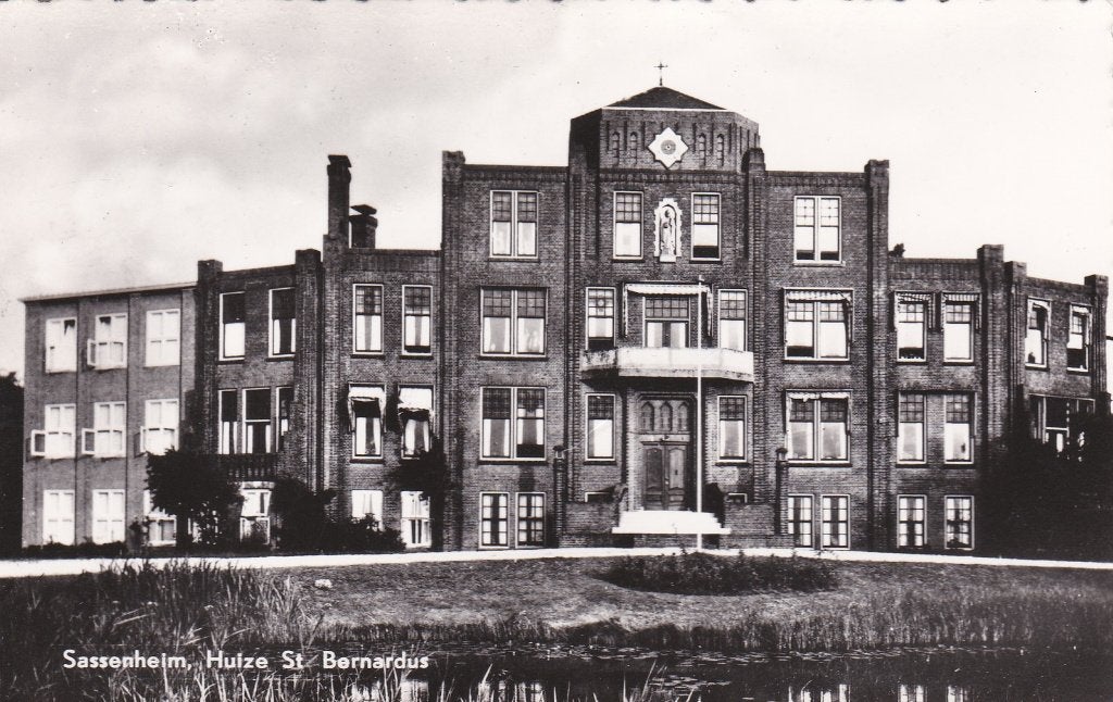18956 Sassenheim Huize St Bernardus Uitgave h van Steyn, Verzamelen, Ophalen of Verzenden, 1940 tot 1960, Ongelopen, Zuid-Holland