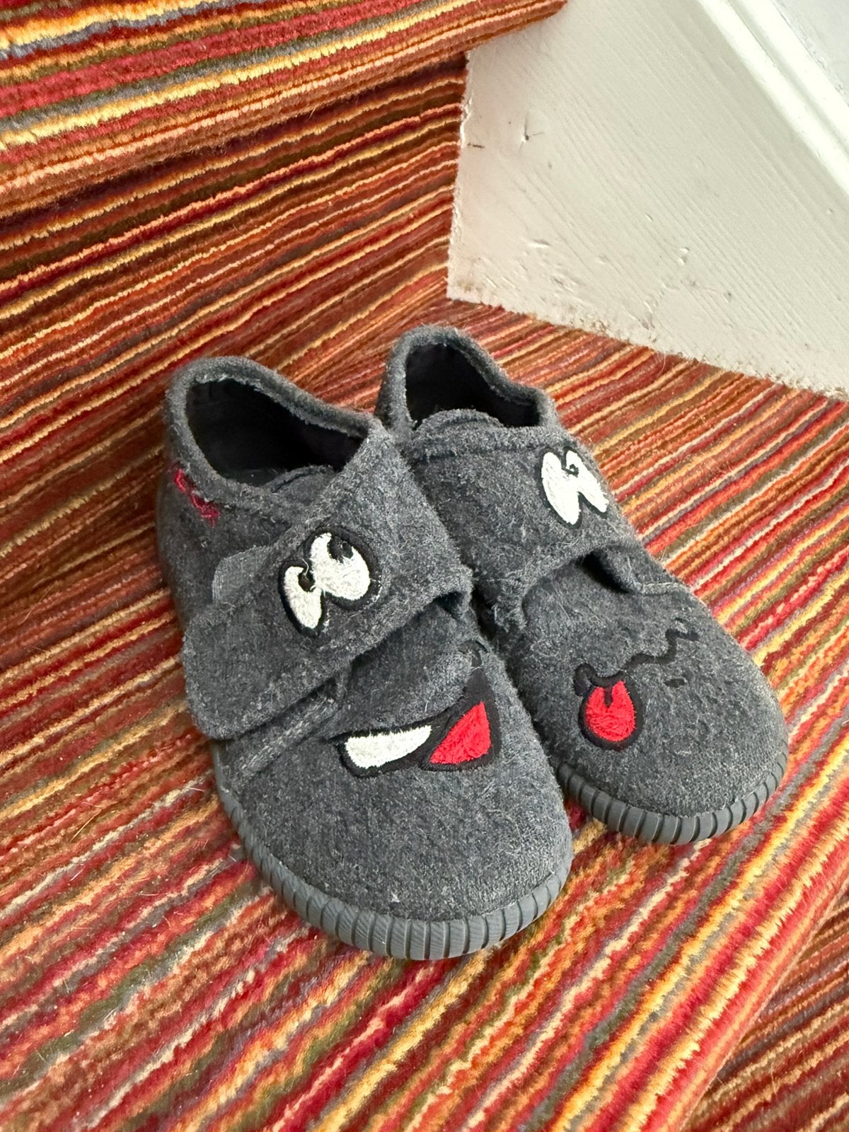 Geox slippers maat 27, Ophalen of Verzenden, Zo goed als nieuw, Meisje, Overige typen