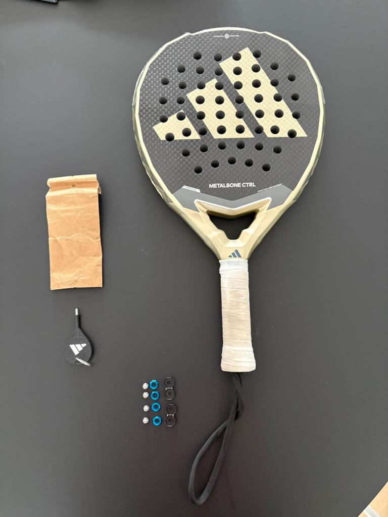 Adidas Metalbone CTRL 3.4 2025 Nieuw staat, Ophalen of Verzenden, Zo goed als nieuw, Padelracket