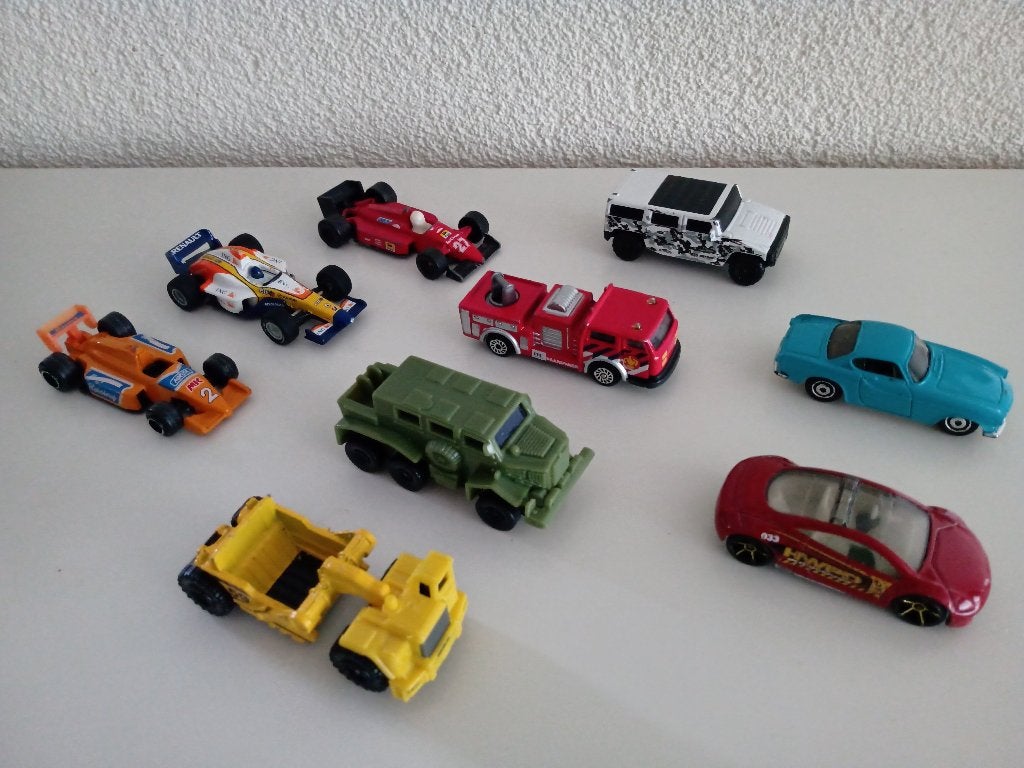 9 Kleine Autootjes, Kinderen en Baby's, Ophalen of Verzenden, Gebruikt