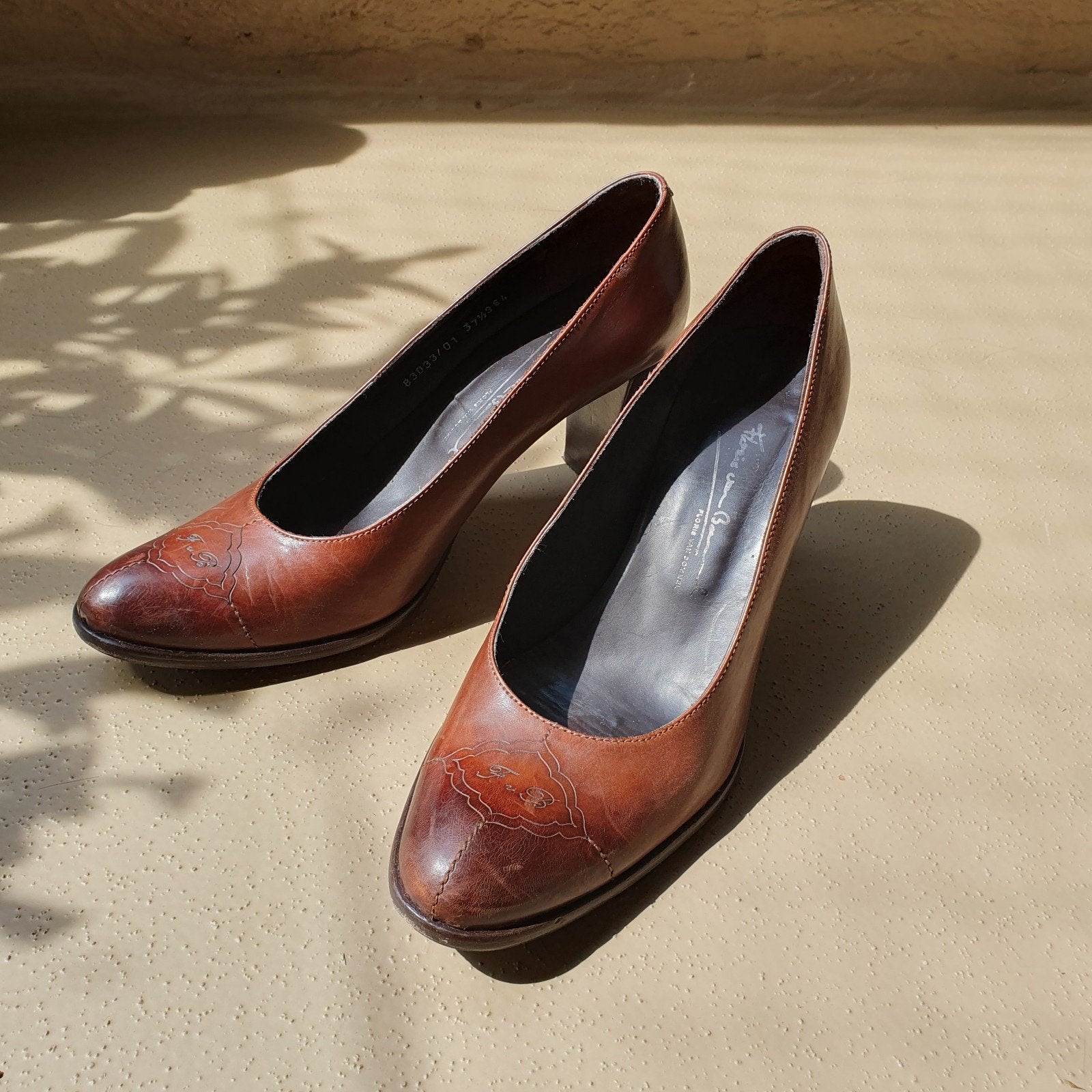Floris van Bommel pumps 37,5 kastanjebruin, Pumps, Bruin, Floris van Bommel, Ophalen of Verzenden