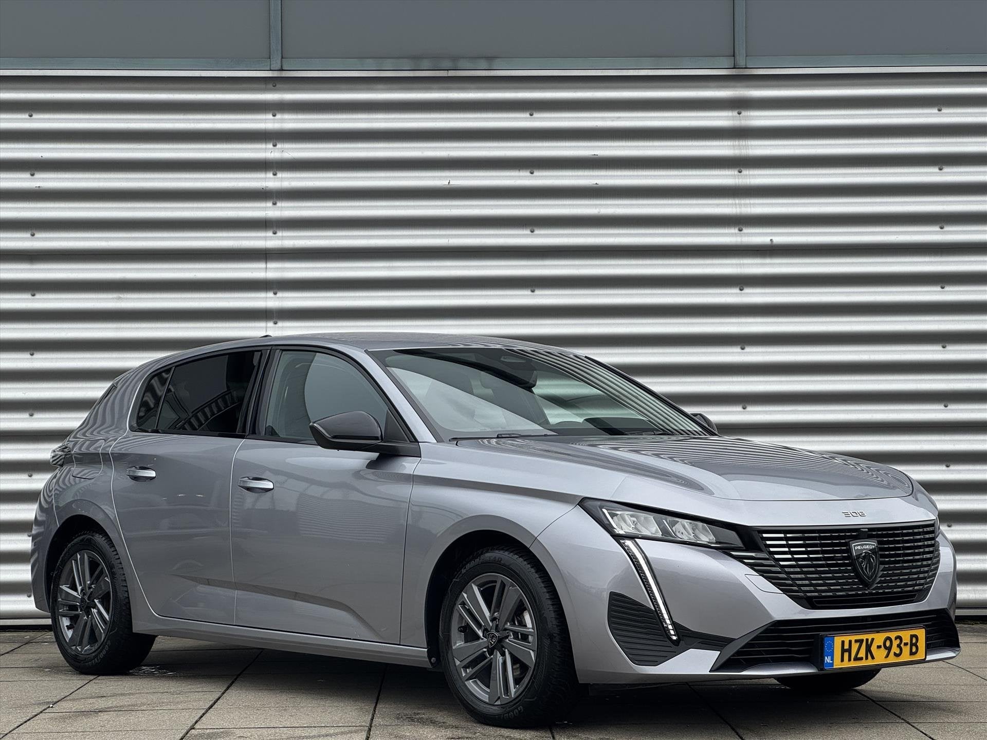 Peugeot 308 1.2 Puretech 130pk EAT8 Allure | I Camera | Crui, Auto's, 1263 kg, Stof, Gebruikt, 1199 cc