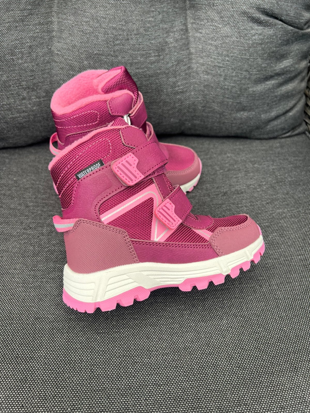 Maat 25 meisjes snowboots nieuw, Meisje, Nieuw, Ophalen of Verzenden, Laarzen
