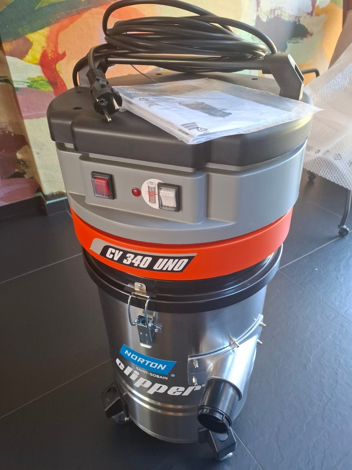 Professionele stofzuiger Norton Clipper CV, Witgoed en Apparatuur, Ophalen, Nieuw, Industriële stofzuiger, 2000 watt of meer