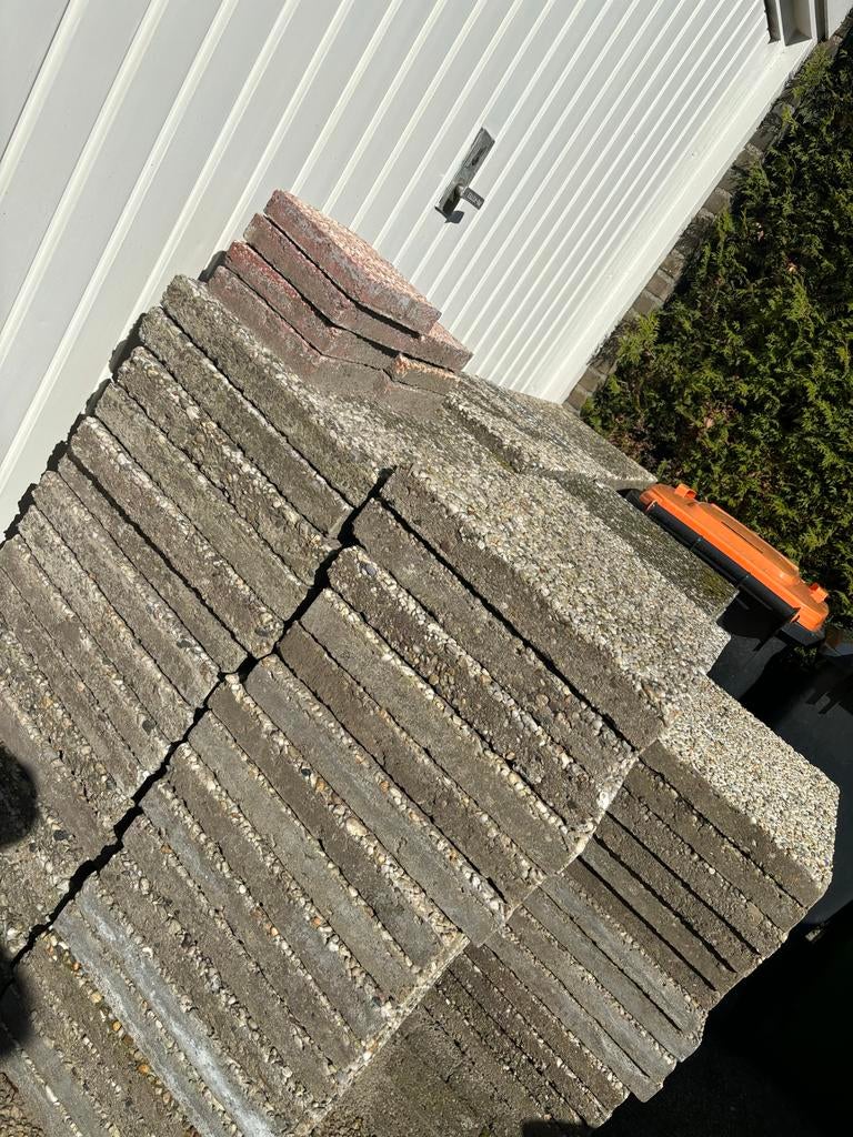 Grindtegels ongeveer 100 stuks, Ophalen, Gebruikt, 10 m² of meer, Grind