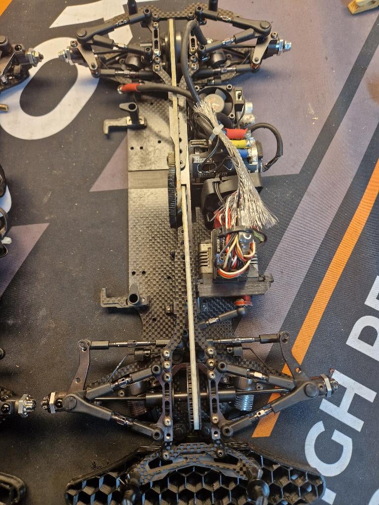 Te koop 2x Awesomatix A800MMX, Elektro, Gebruikt, Ophalen of Verzenden, Schaal 1:10