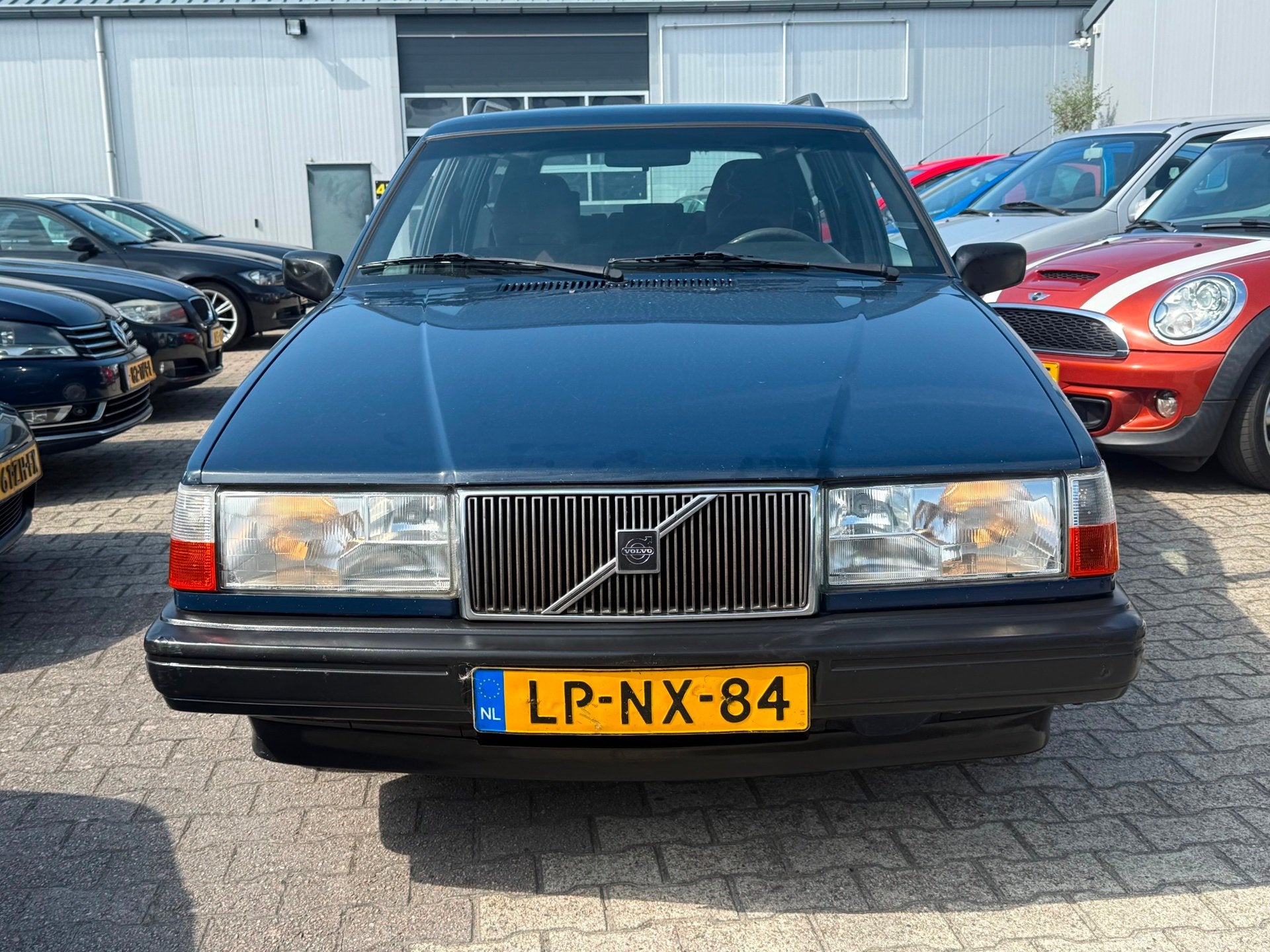 Volvo 940 2.3i Turbo Polar 1995 LPG-G3 APK 2028 NETTE AUTO, Auto's, Volvo, Gebruikt, 4 cilinders, 700 kg, Blauw