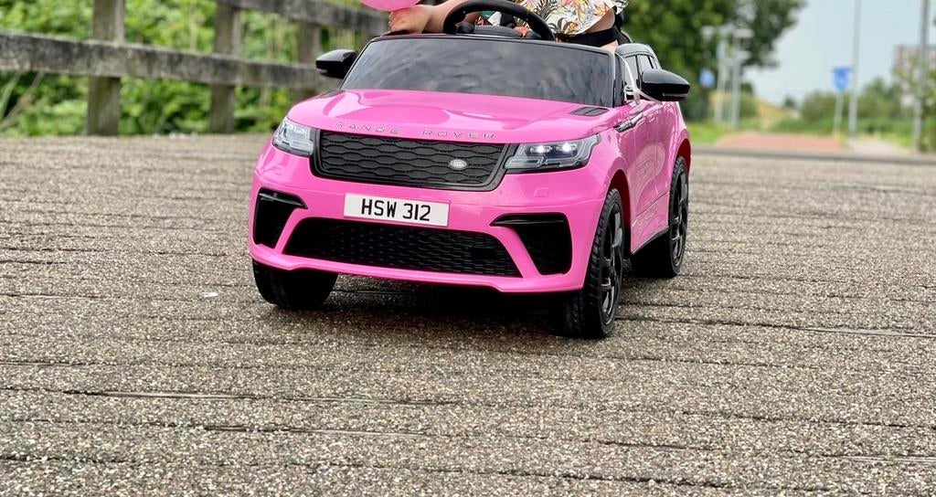 Roze Elektrische Kinderauto Range Rover, Ophalen, Zo goed als nieuw, Loopvoertuig