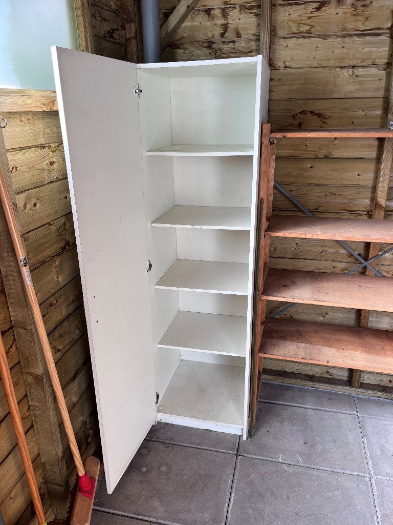 Opbergkast en houten opbergrek voor tuinhuis/garage, Ophalen, Gebruikt