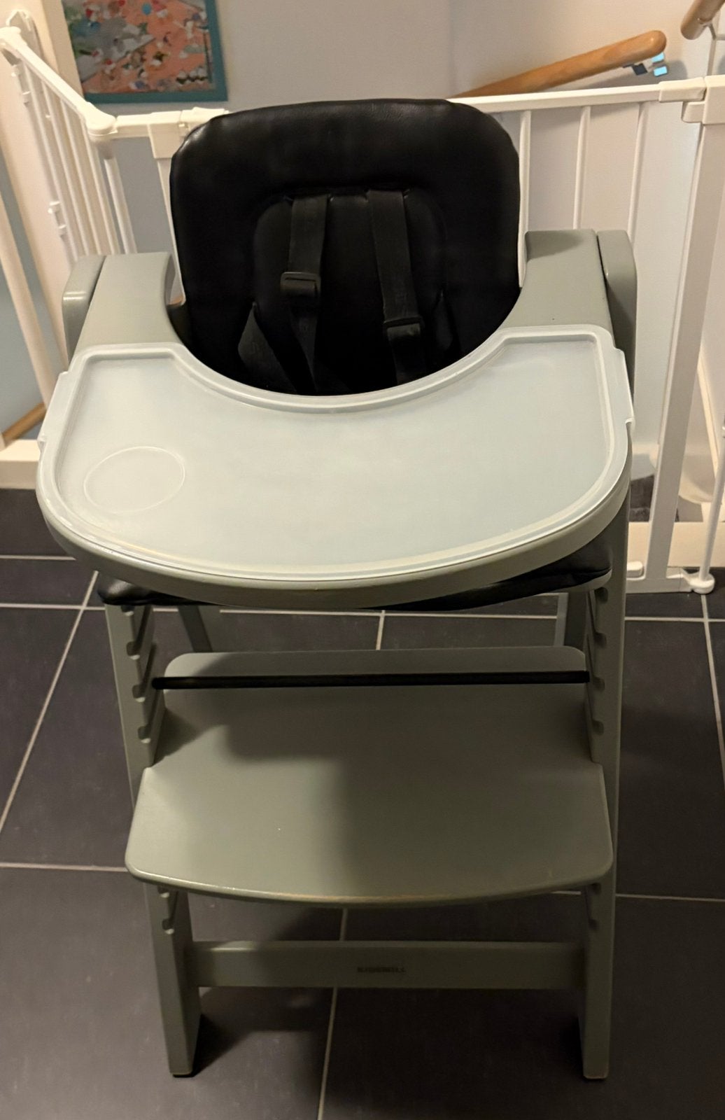 Kidsmill Olijfgroene Meegroeistoel met Nepleren Zitje, Kinderen en Baby's, Kinderstoelen, Ophalen, Gebruikt, Meegroeistoel, Gordel(s)