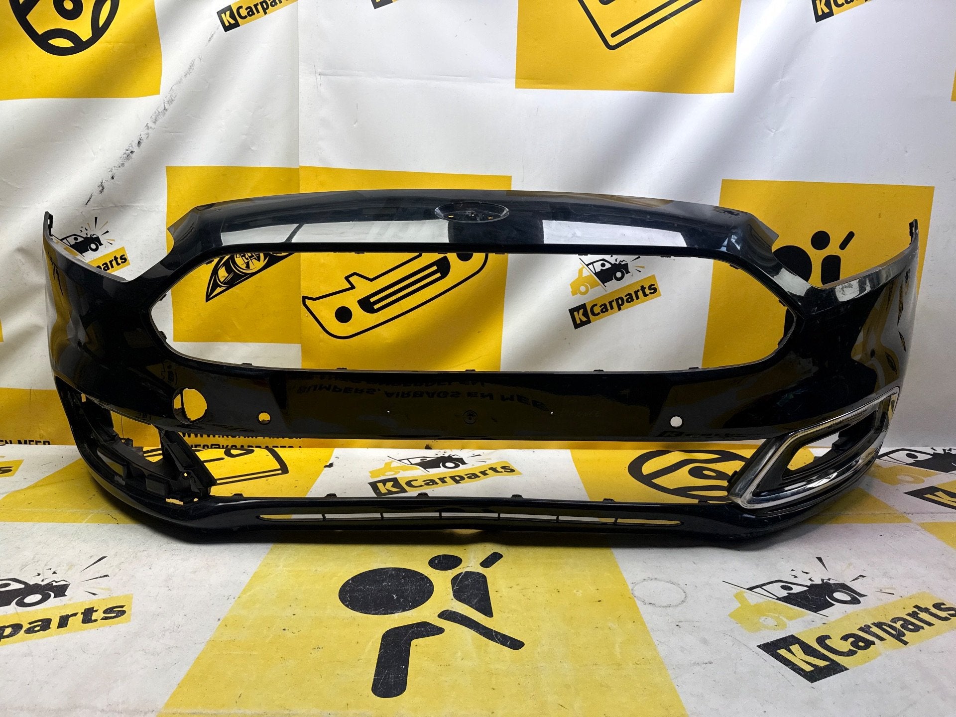 FORD S-MAX MK2 VIGNALE VOORBUMPER GM2B-17D957-R GM2B-8200-B