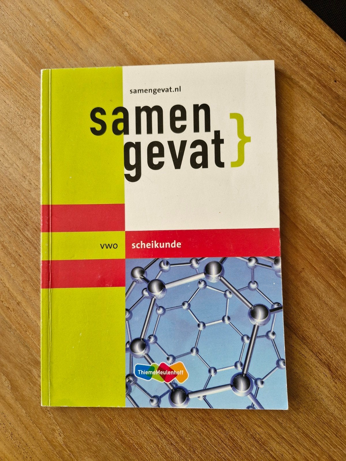 Samengevat Scheikunde (VWO), Boeken, VWO, R.J. van der Vecht; E.J. Gijben, Ophalen of Verzenden, Zo goed als nieuw