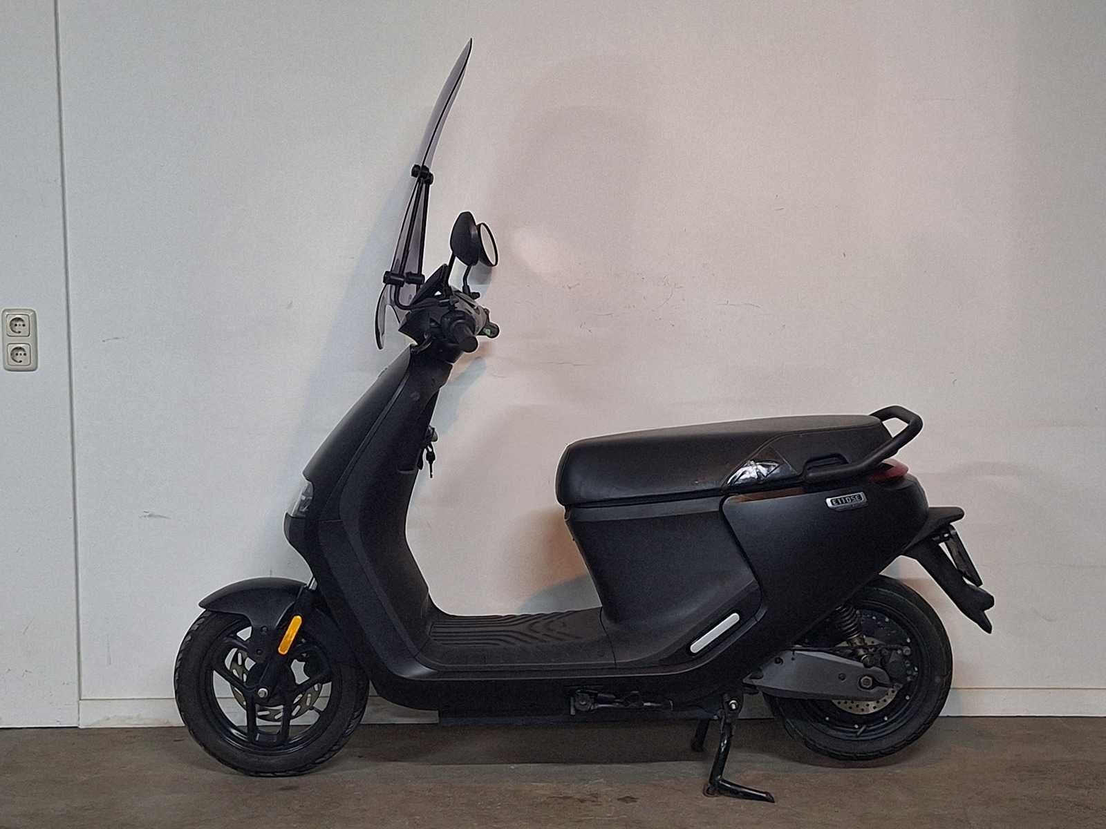 Segway e110 Launch edition elektrische snorscooter 25km, Gebruikt, Segway