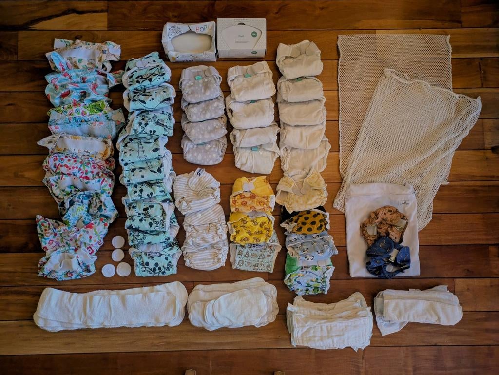 Set 33 wasbare luiers (Anavy, Totsbots, Blumchen), Kinderen en Baby's, Babykleding | Overige, Ophalen, Gebruikt, Anavy, Totsbots, Blumchen