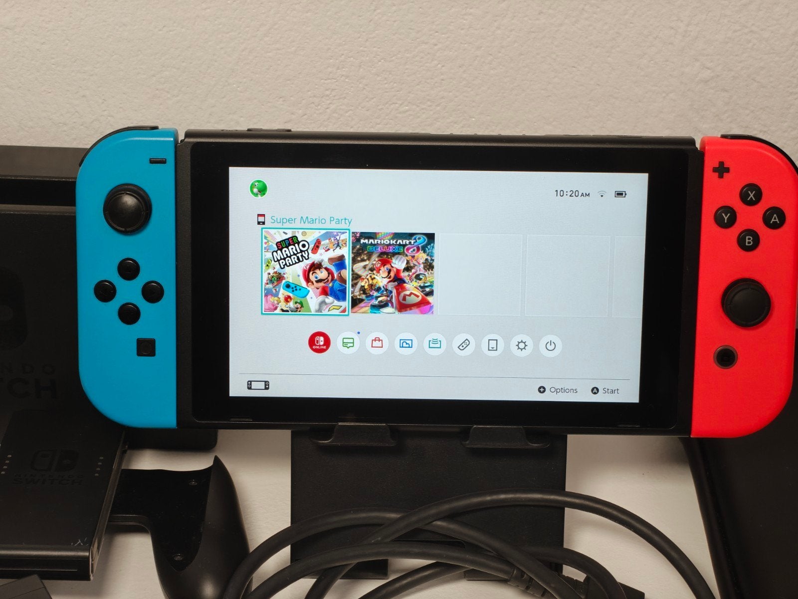 Nintendo switch V2, Spelcomputers en Games, Switch 2019 Upgrade, Nintendo switch, Met 2 controllers, Ophalen of Verzenden