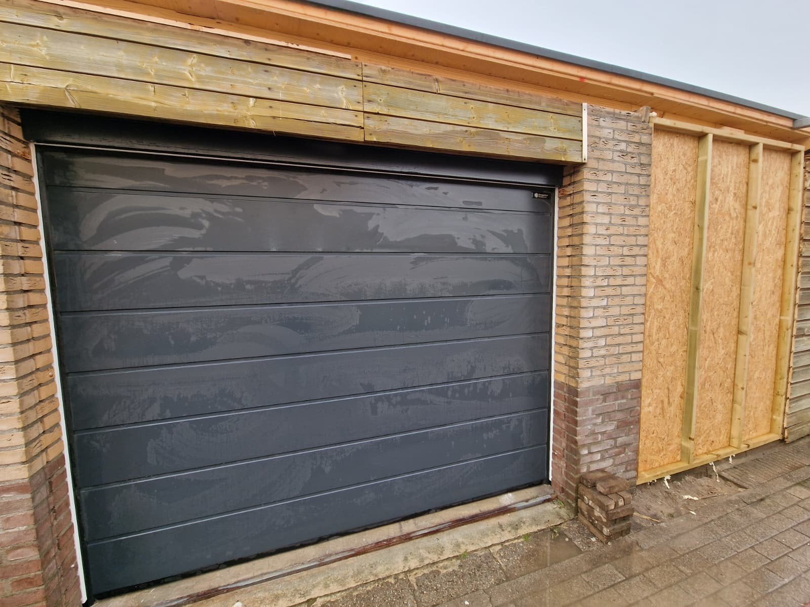 Alutech Sectionaaldeur (Geen motor )- Nieuwstaat, Auto diversen, Autostallingen en Garages