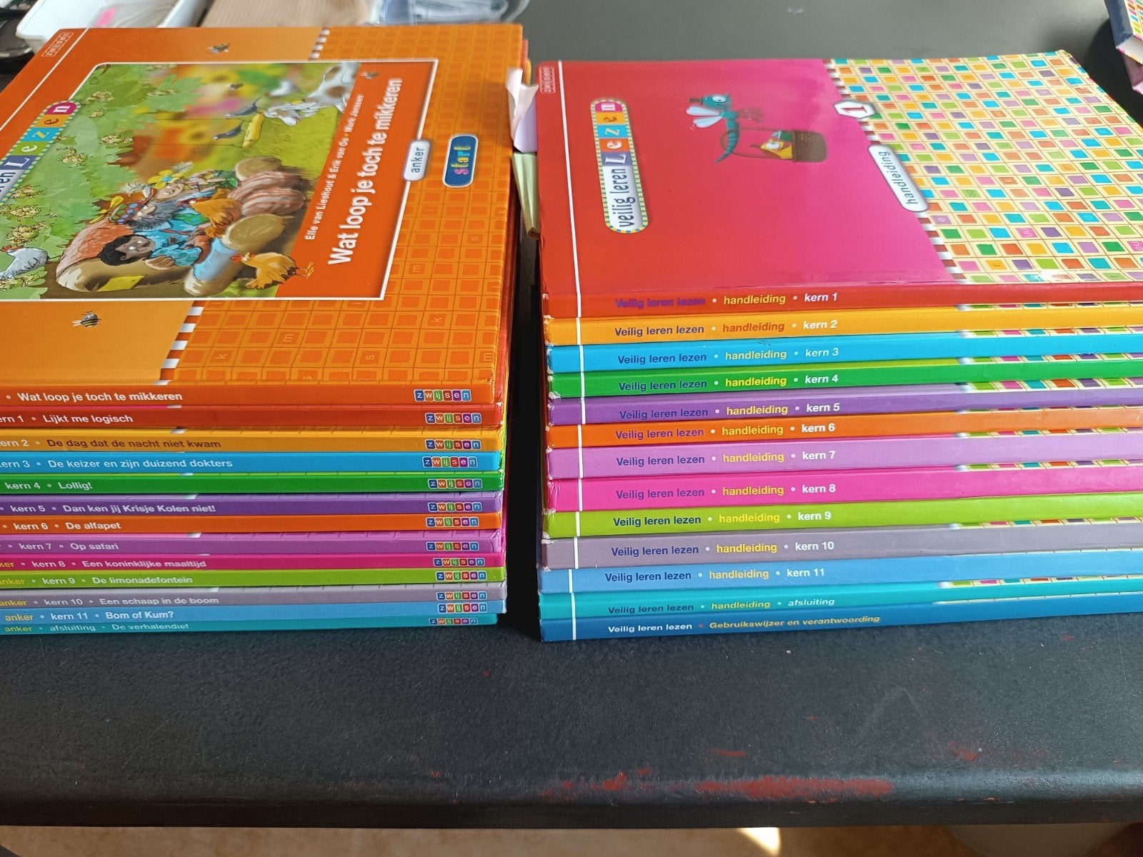 Veilig Leren Lezen Kim versie - Anker verhalen & Handleiding, Boeken, Ophalen of Verzenden, Gelezen, Niet van toepassing