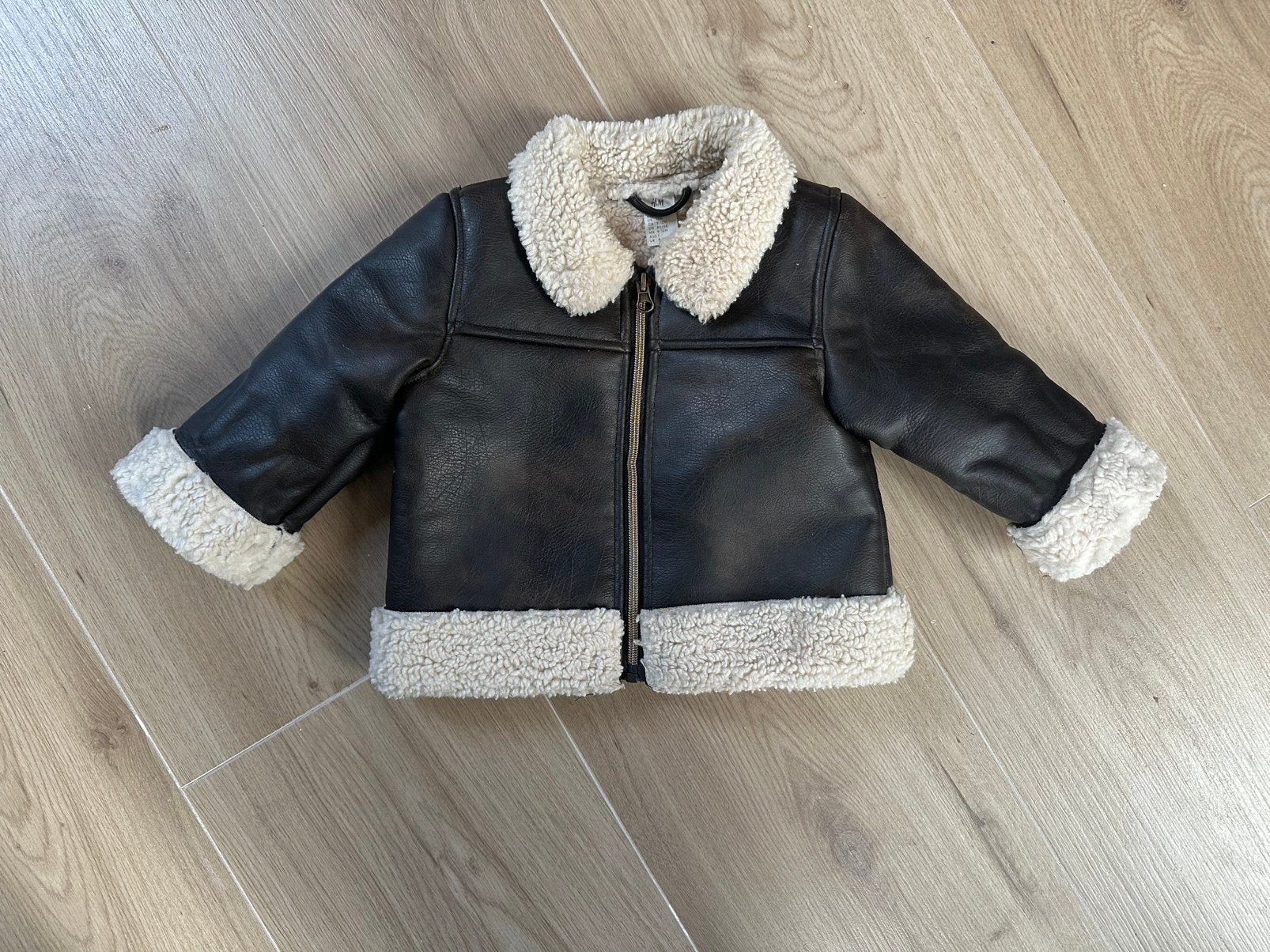 H&M teddy jas 80, Ophalen of Verzenden, Zo goed als nieuw, Meisje, Jasje