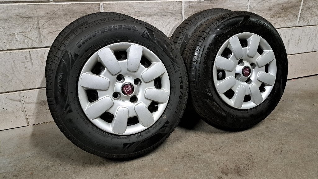 Zomerbanden Fiat Panda Fiorino Palio Qubo Ypsilon 155/80/13, Auto-onderdelen, Gebruikt, 155 mm, 13 inch, Banden en Velgen