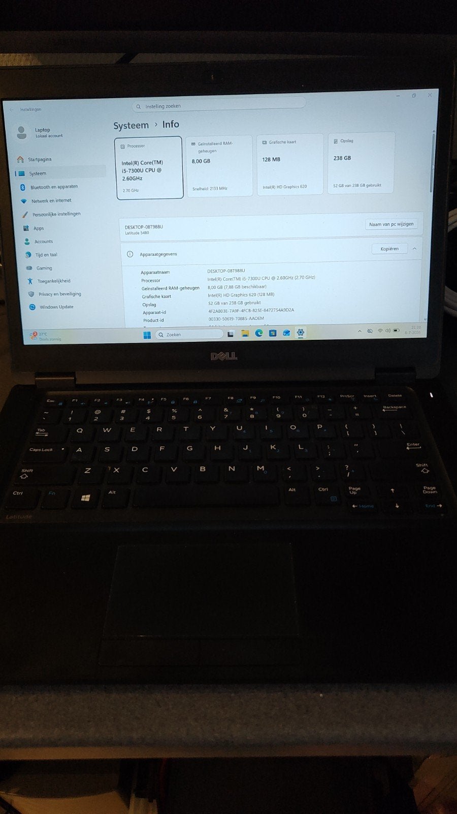 Dell Latitude 5480 - i5-7300U, 8GB RAM, 238GB SSD, 2 tot 3 Ghz, Qwerty, 8 GB, 14 inch