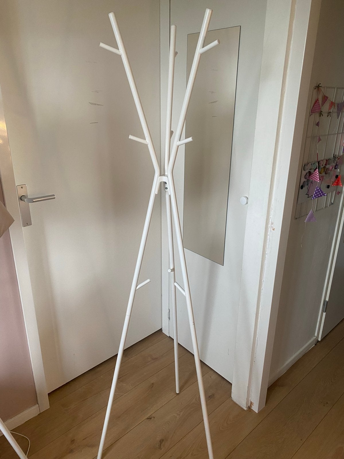 Witte staande kapstok van IKEA, Ophalen of Verzenden, Zo goed als nieuw, Metaal, Staande kapstok