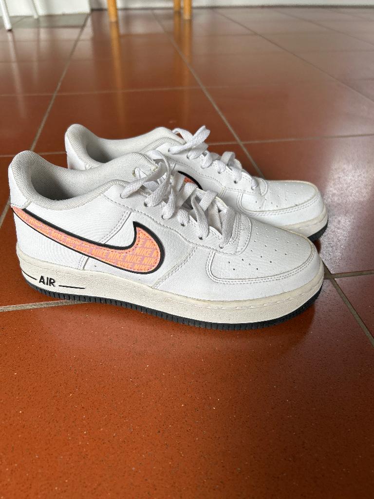 Nike airforce 1, mt 36 / 36,5, Kleding | Dames, Wit, Nike, Ophalen of Verzenden, Sneakers of Gympen