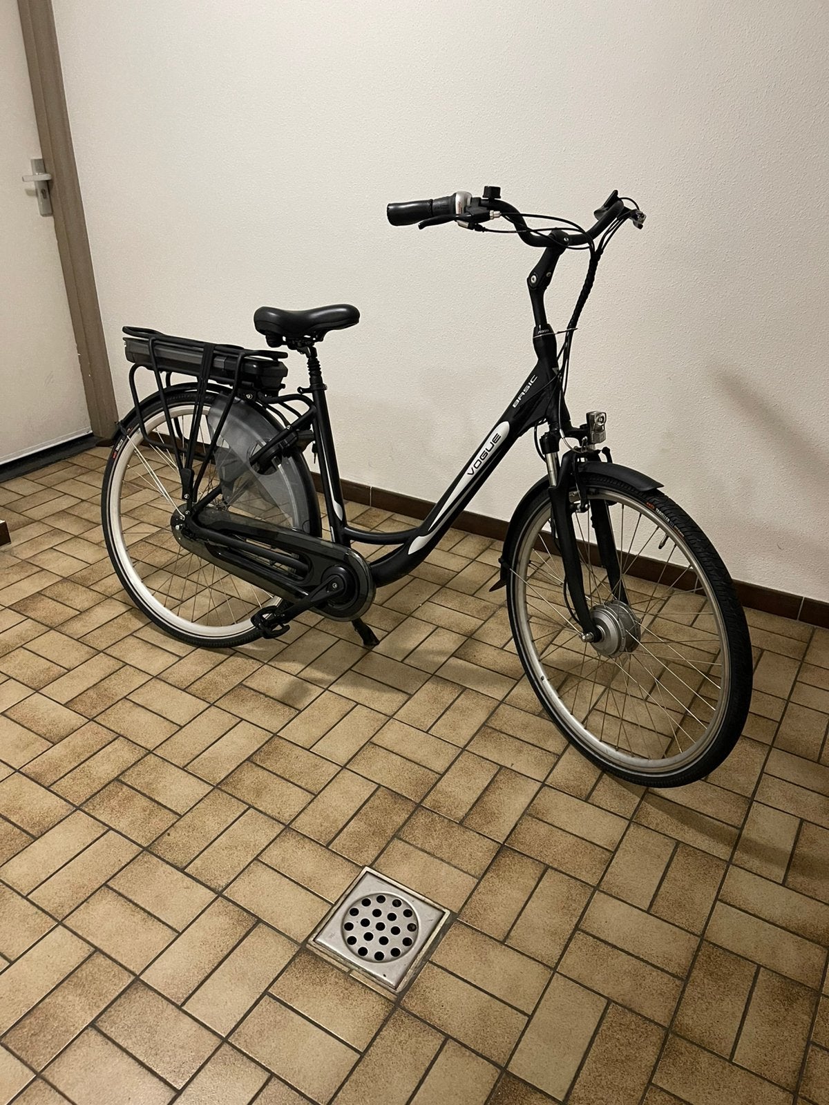 VOGUE, Fietsen en Brommers, 51 tot 55 cm, Ophalen of Verzenden, Zo goed als nieuw, Overige merken