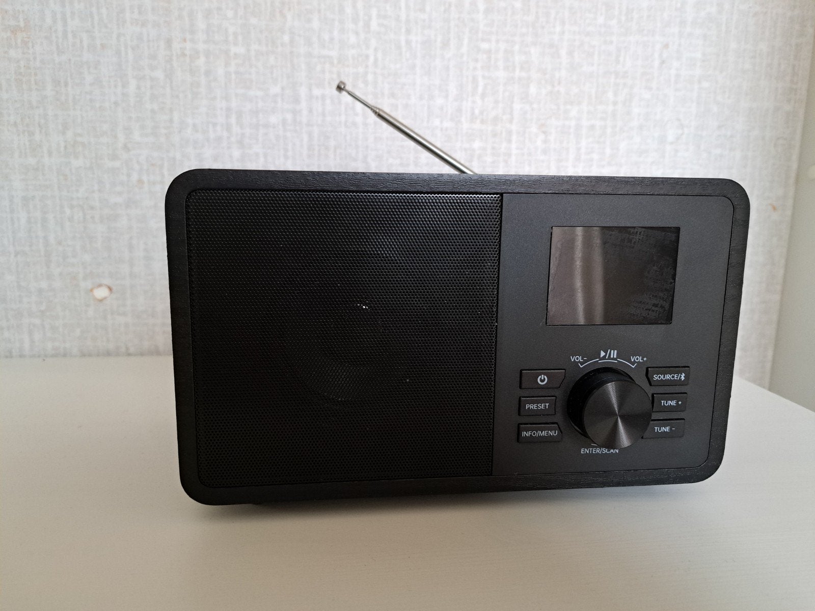 DAB+ Bluetooth FM radio. Silvercrest. Met wekker. Nieuwstaat, Audio, Tv en Foto, Ophalen, Zo goed als nieuw, Radio