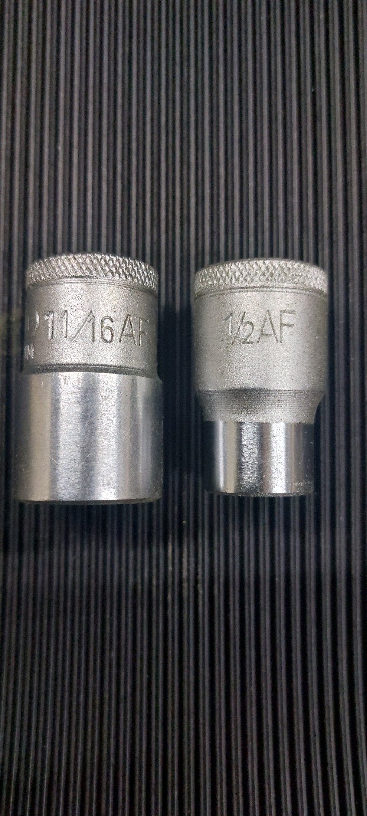 2 Gedore doppen 1/2 en 11/16 inch D19 zgan, Ophalen of Verzenden