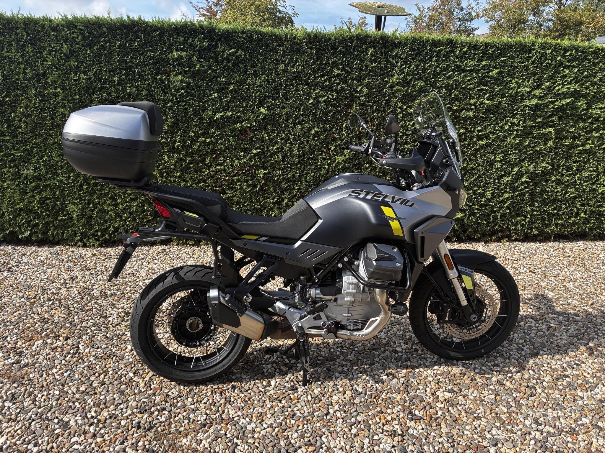 Moto Guzzi Stelvio PFF Quickshift, Middenbok, Topkoffers, Bl, Gebruikt, Particulier, Customer_service@piaggio.com, 1042 cc
