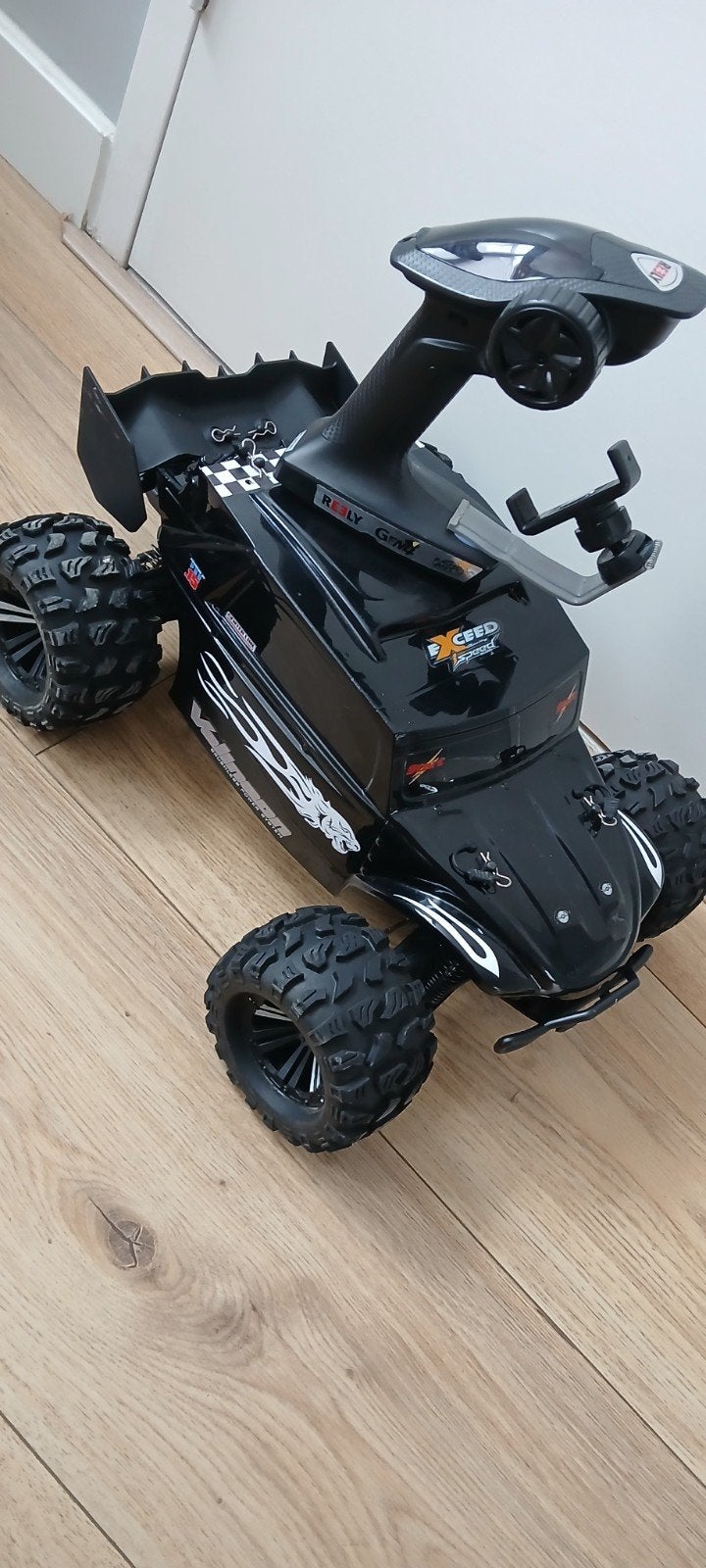 Maverick Quantum MT Flux RC auto met extra's, Hobby en Vrije tijd, Modelbouw | Radiografisch | Auto's, Elektro, Gebruikt, Auto offroad