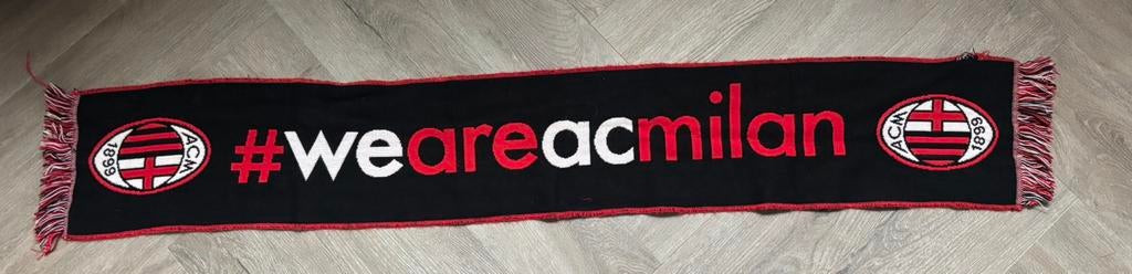 AC Milan sjaal, Ophalen of Verzenden, Buitenlandse clubs, Vaantje of Sjaal