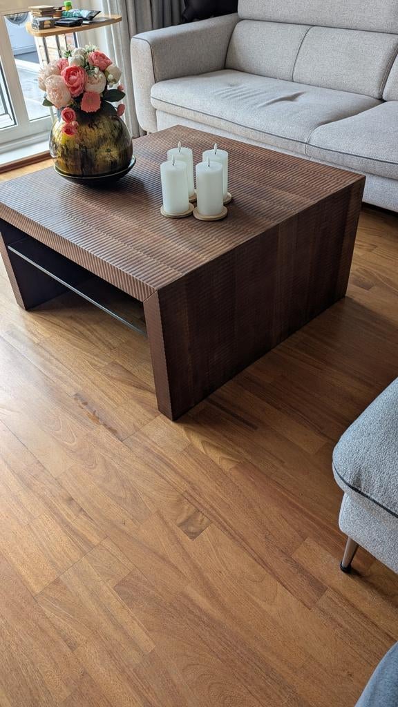 Salon tafel. Massief geschulpd , geolied hout. Merk Valhal, 100 tot 150 cm, Zo goed als nieuw, Rechthoekig, 50 tot 100 cm