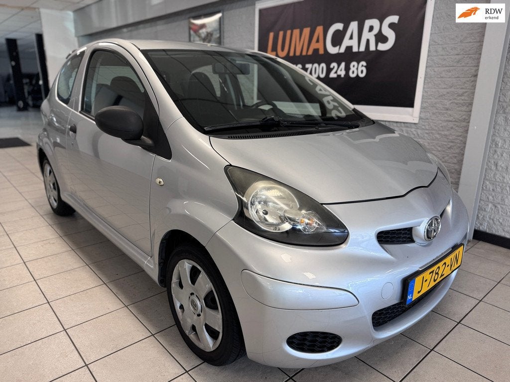 Toyota Aygo 1.0-12V Cool | Carplay | Airco | Nieuwe APK|, Auto's, Toyota, Voorwielaandrijving, Gebruikt, 4 stoelen, 68 pk