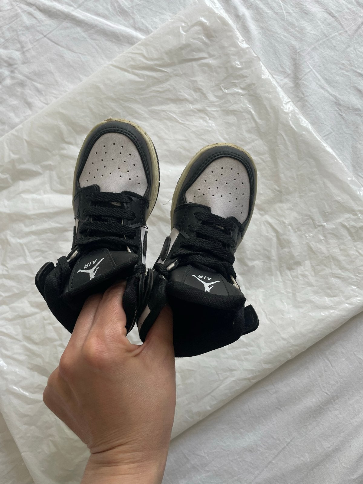Nike Air Jordan 1 Mid kinderschoenen - Maat 26, Ophalen, Gebruikt, Jongen of Meisje, Schoenen