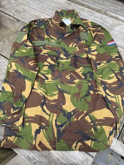 Camo Legerjas / Outdoor jas (Maat L / XL) - Perfecte staat!, Kleding | Heren, Jassen | Winter, Ophalen of Verzenden